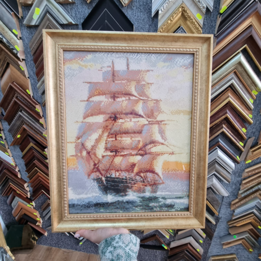 Model rama metalică pentru înrămare